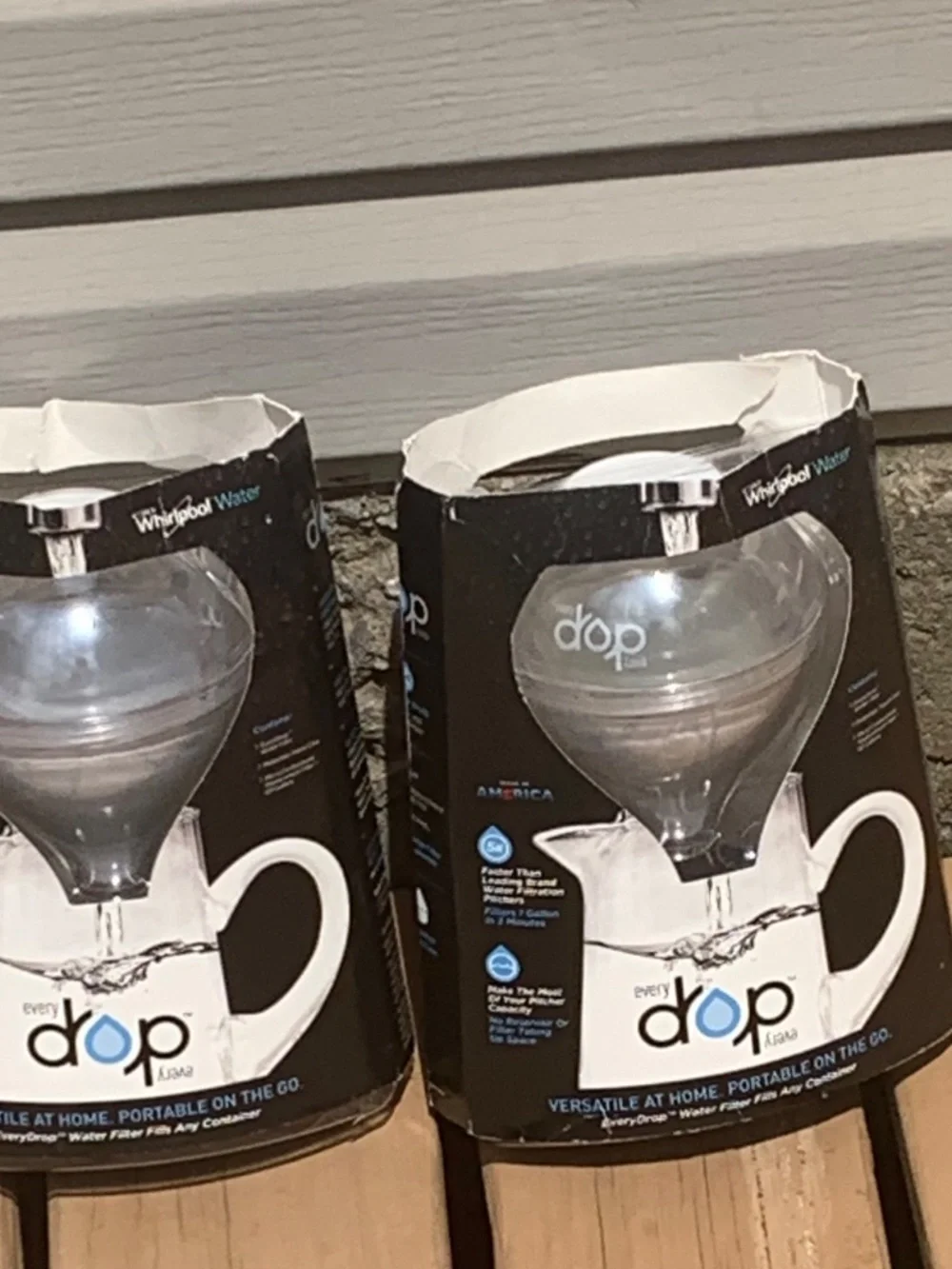 EveryDrop by Whirlpool Water DWWL2SM1 Portable Water Filter with 1 Replacement F